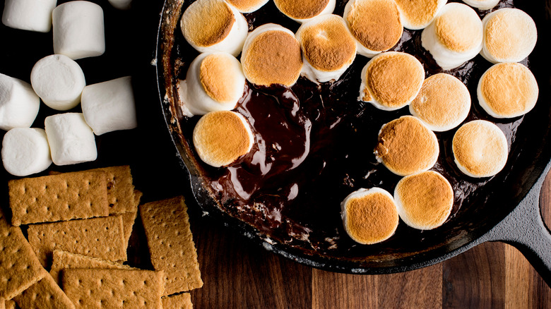 S'mores in a cast iron pan