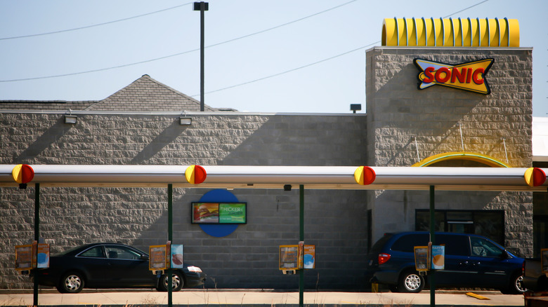 Sonic drive in from a distance