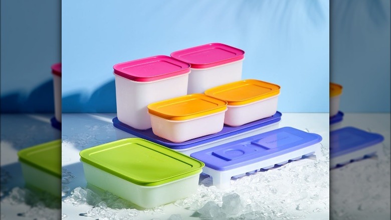 tupperware with different colored lids