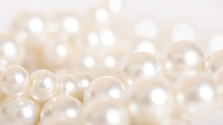 pile of pearls