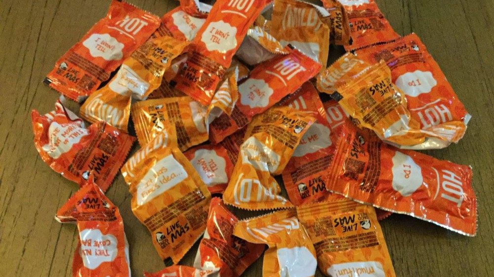 Taco Bell nachos extra sauce