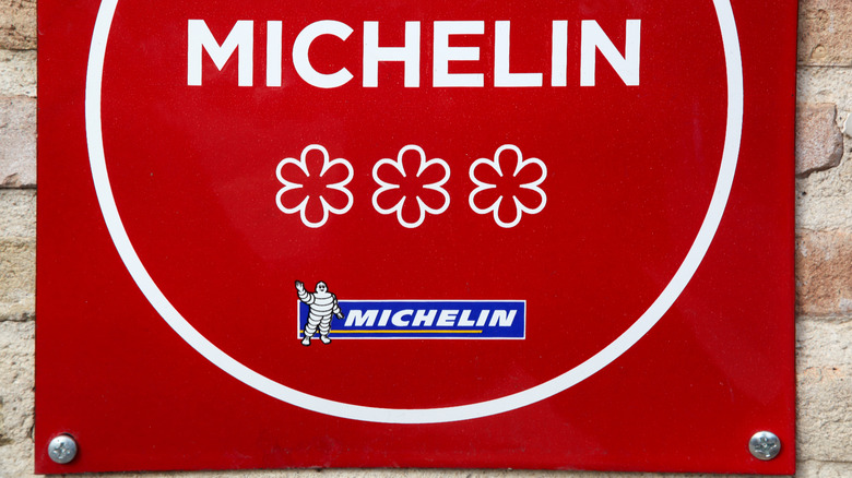 Michelin star plaque