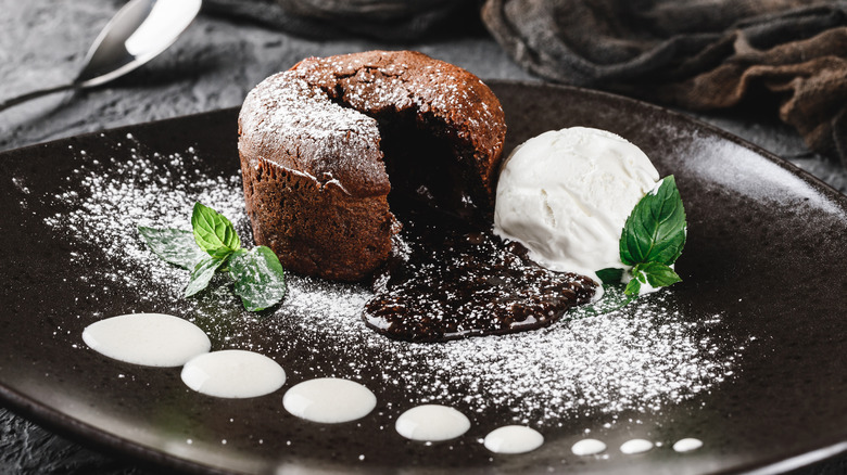 molten chocolate lava cake