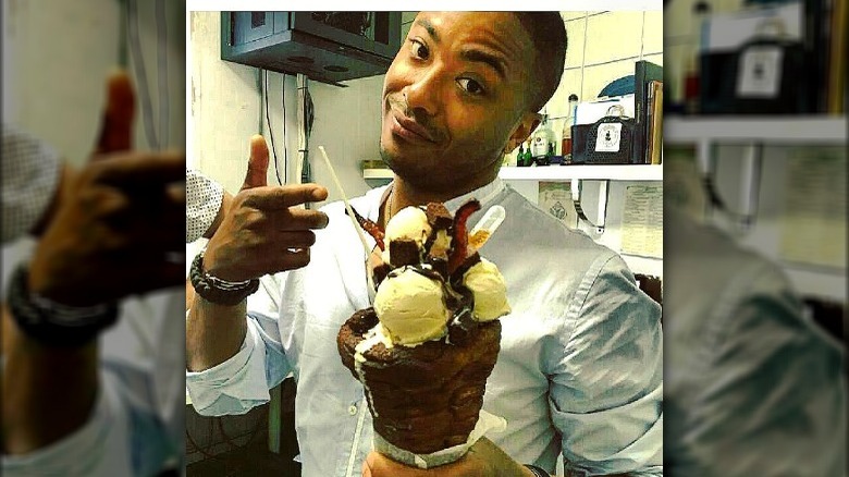  Coby Farrow posing with ice cream