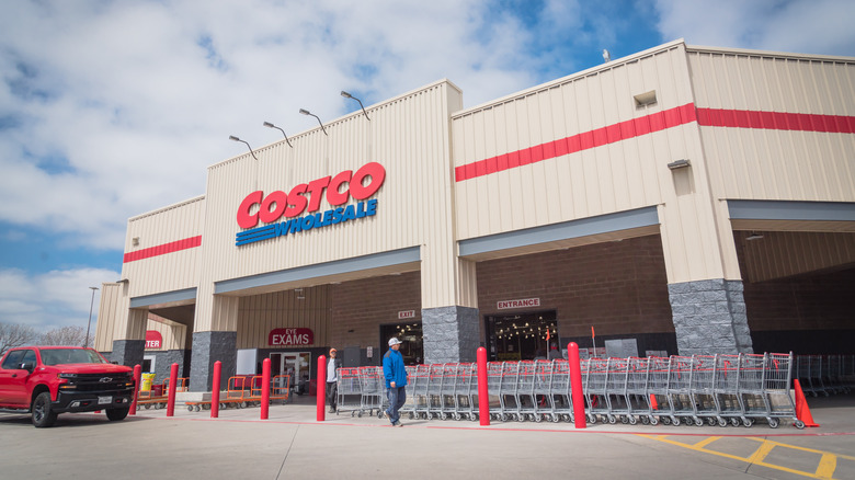 costco store entrance