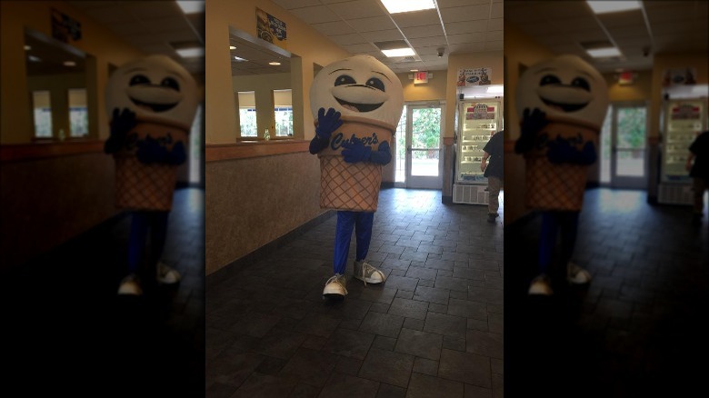 The Truth About Culver's Mascot, Scoopie