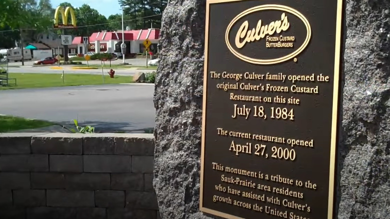 Monument plaque of the first Culver's