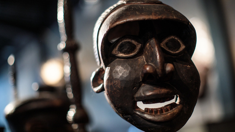 African mask from Cameroon