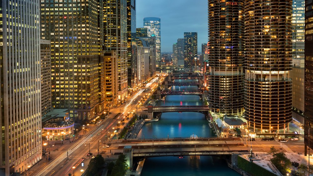 Chicago riverwalk, home of Giuliana and Bill Rancic's restaurant