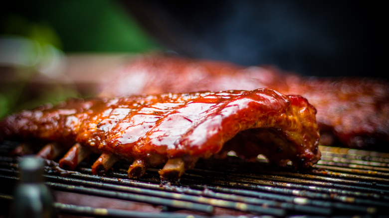 Barbecue ribs 