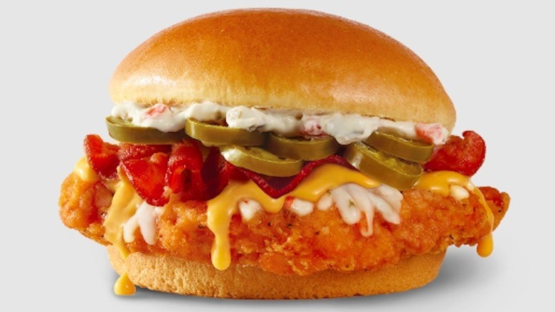 Wendy's spicy jalapeño popper chicken sandwich