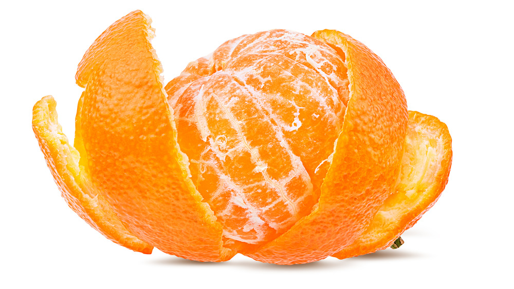 https://www.mashed.com/img/gallery/the-truth-about-whole-foods-6-pre-peeled-orange/intro-1605385162.jpg