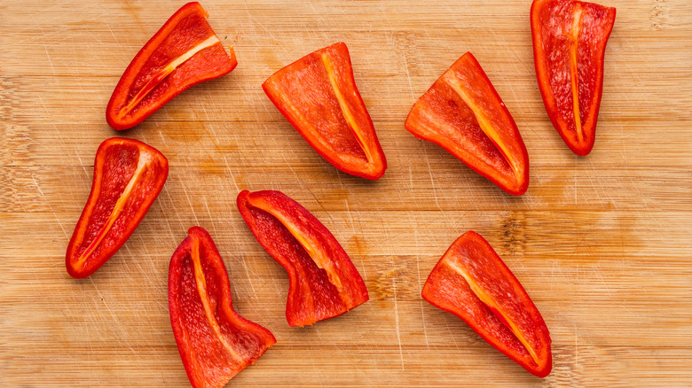 Sliced red serrano chilis