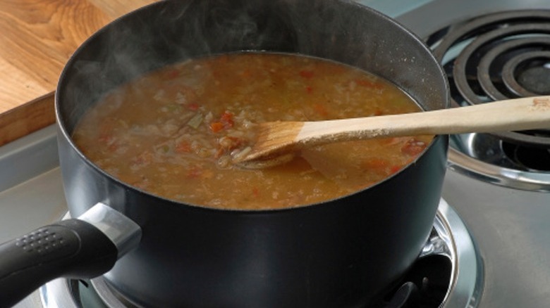 gumbo in saucepan