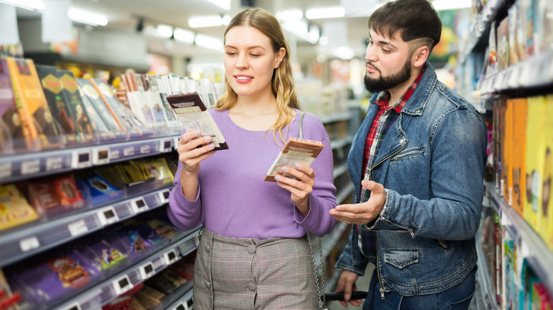 woman explaining the benefits of chocolate