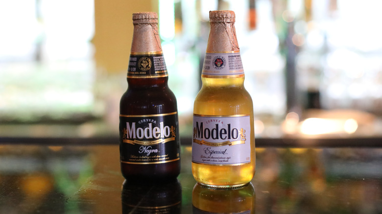 Modelo Especial and Modelo Negra