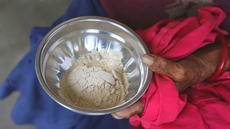 dry tsampa in bowl