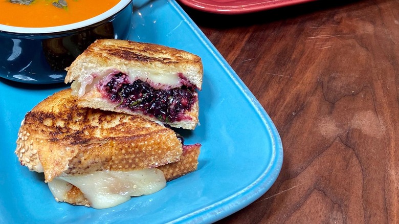 Grilled cheese with blackberries, balsamic, and basil