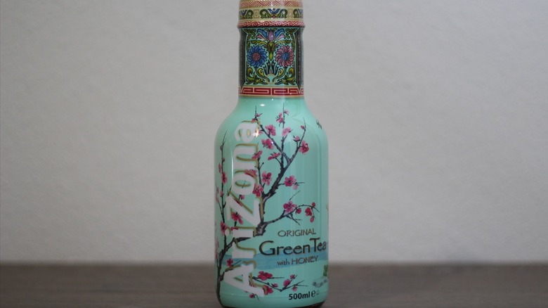 bottle of arizona green tea