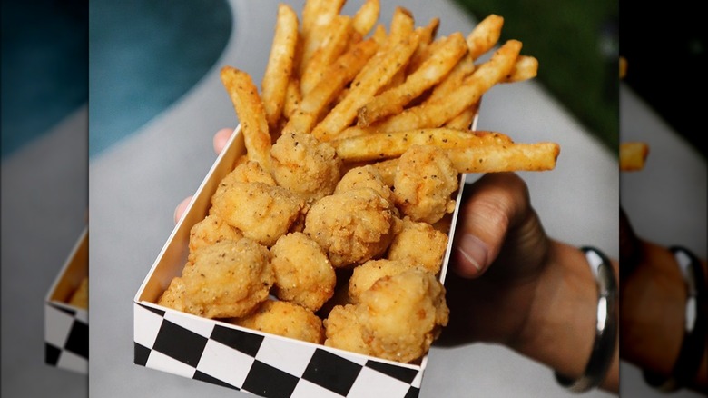 Checkers Rally's chicken nuggets and fries