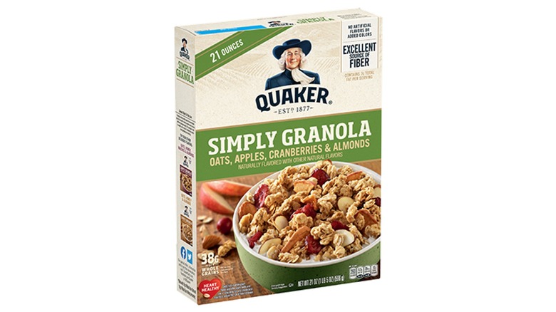 Cereal box of Quaker Oats granola 