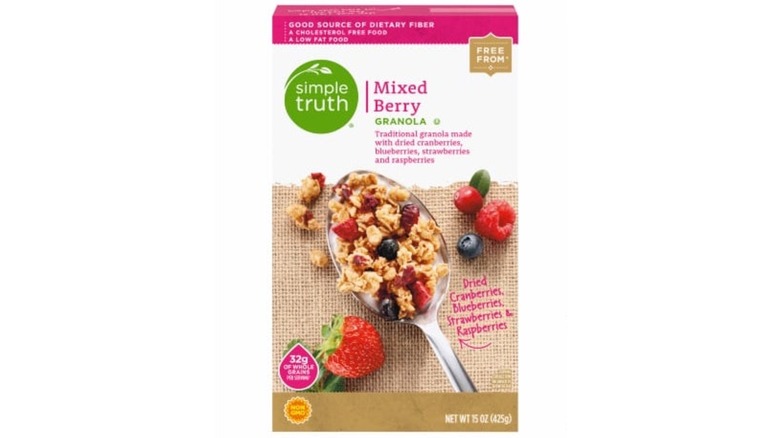 Cereal box of Simple Truth granola 