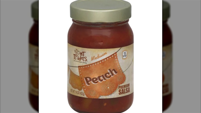 Grocery salsa jar retail