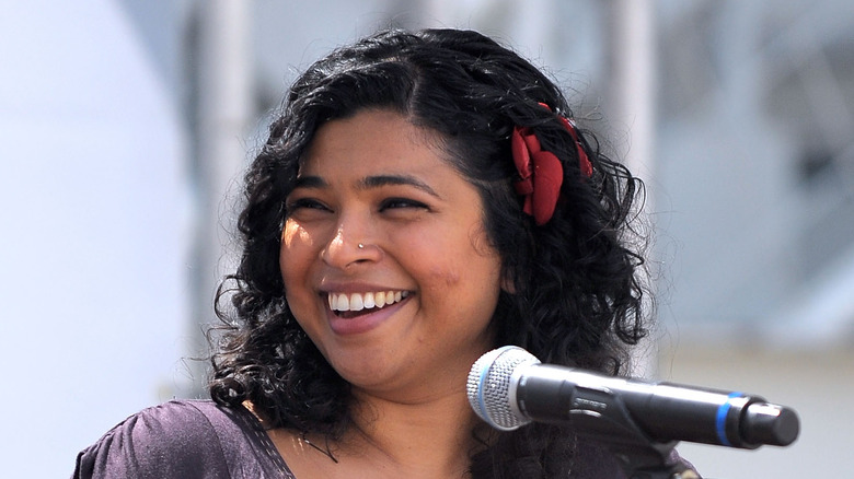 chef aarti sequeira speaking into microphone