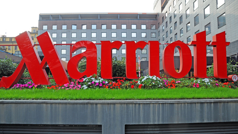 marriott sign