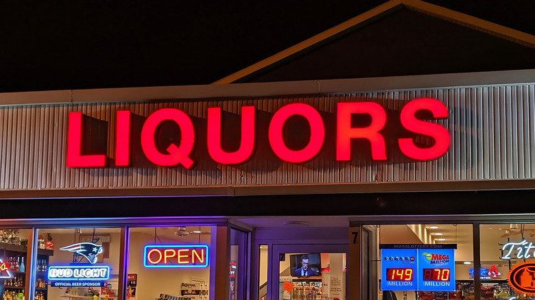 liquor store sign