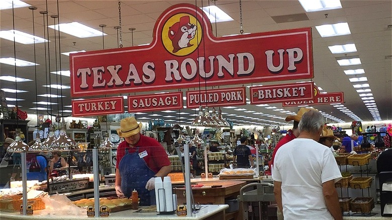 Buc-ee's Texas round up sign