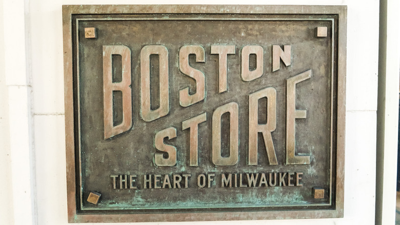Boston Store sign in Milwaukee
