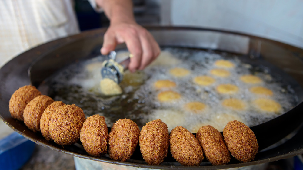 deep frying falafel in canola oil 