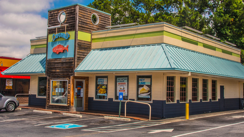 Captain D's location with new exterior 