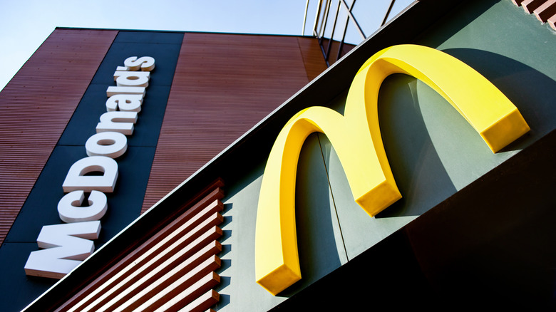 McDonald's golden arches sign