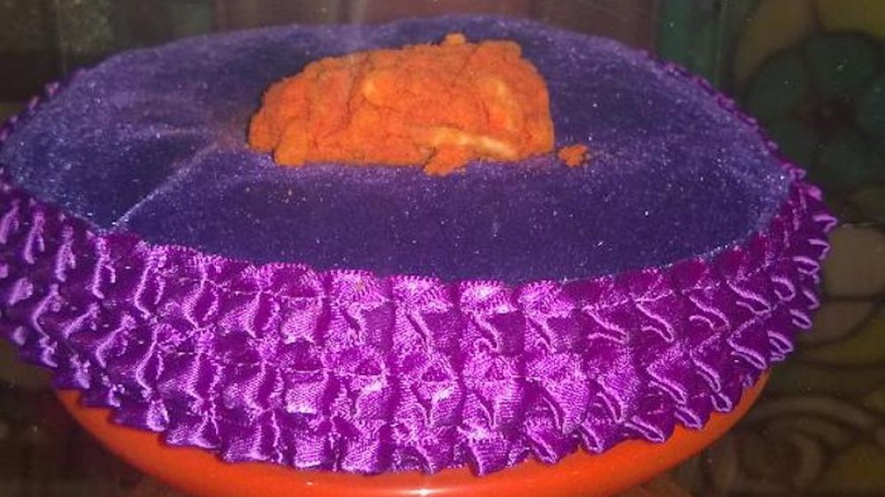 world's largest Cheeto is on display in Iowa