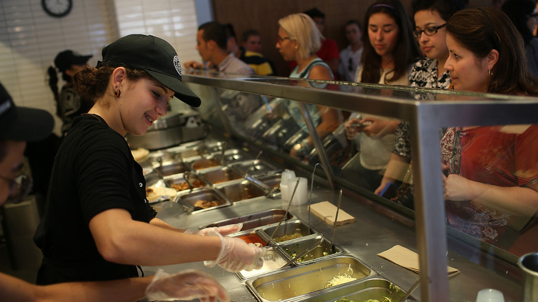 busy chipotle line 