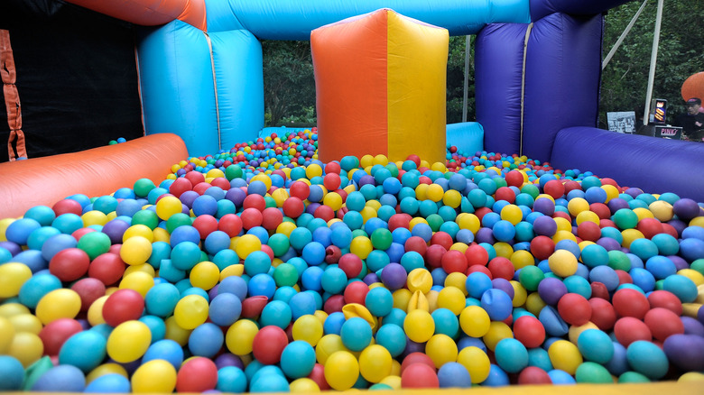 Ball pit full of balls