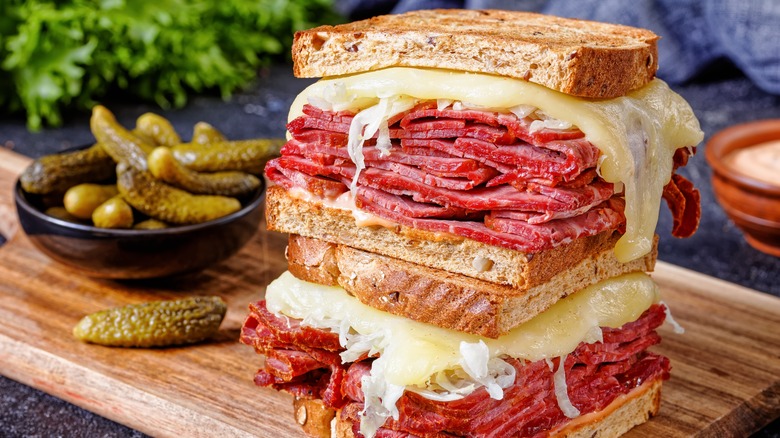 A reuben sandwich made with corned beef