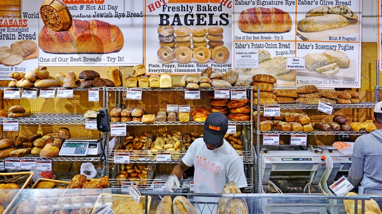 jewish bakery with bagels