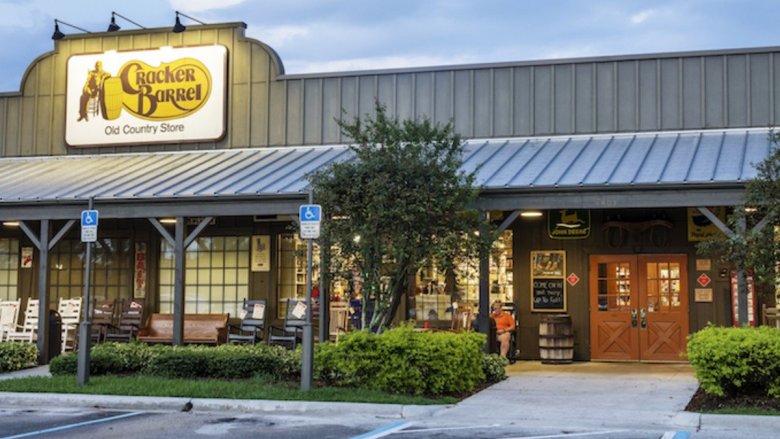 Cracker Barrel store