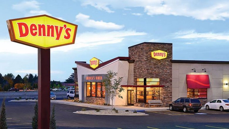 You Can Get Married At A Las Vegas Denny's for $99 This