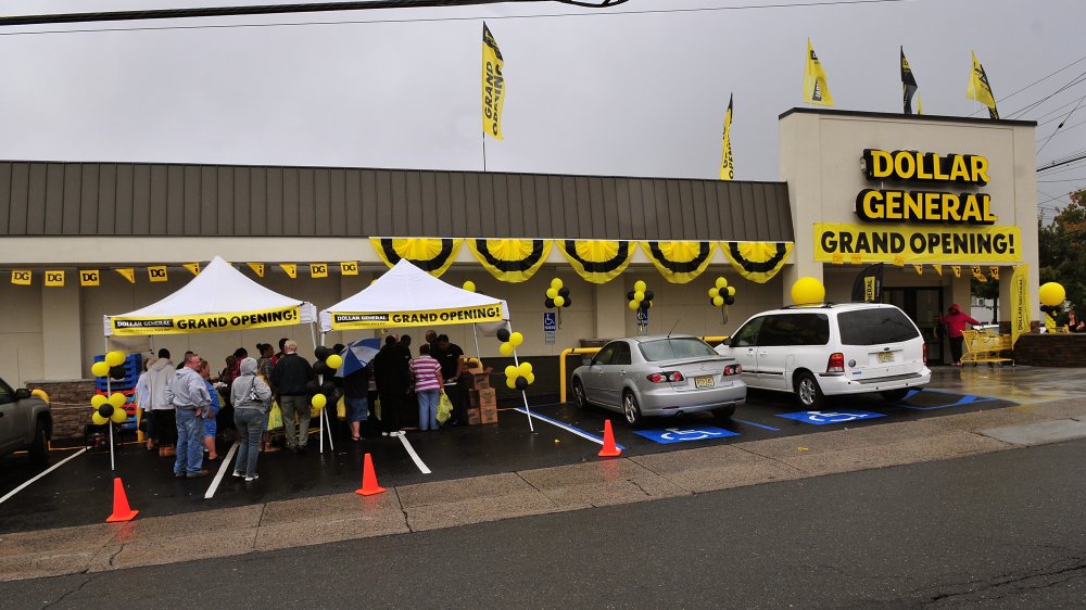 New Dollar General store opening