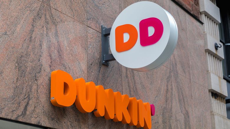 Dunkin' Donuts sign