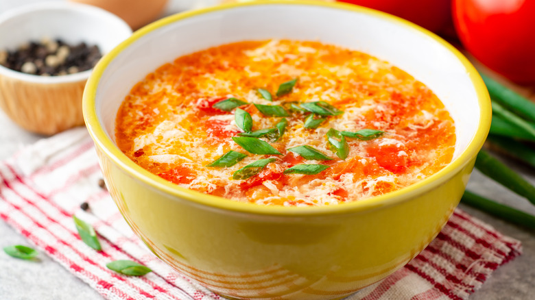 Tomato egg drop soup