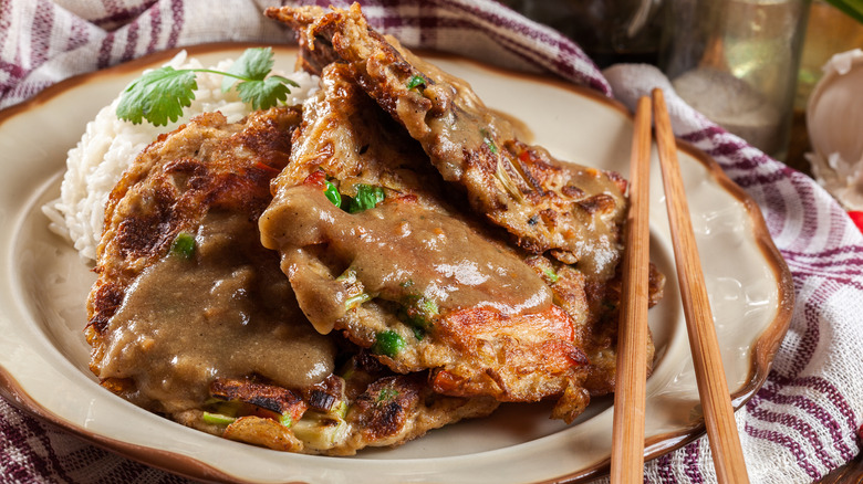 egg foo young with mushroom sauce