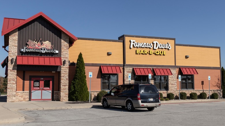 Famous Dave's Bar-B-Que location with red awnings