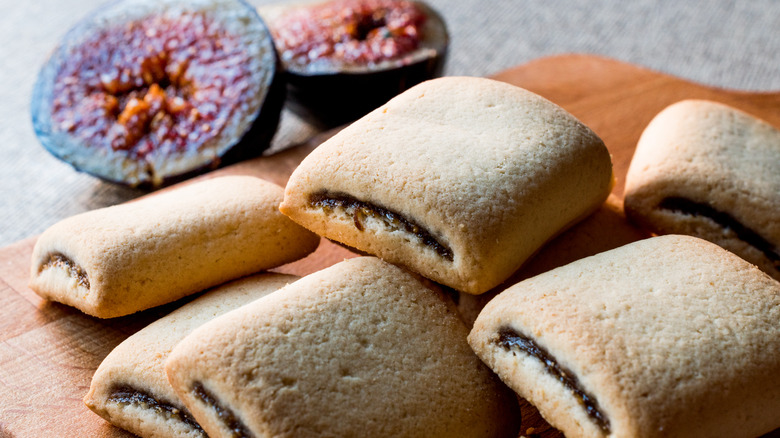 Homemade fig roll with fresh fig