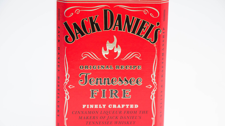 jack daniel's tennesse fire label