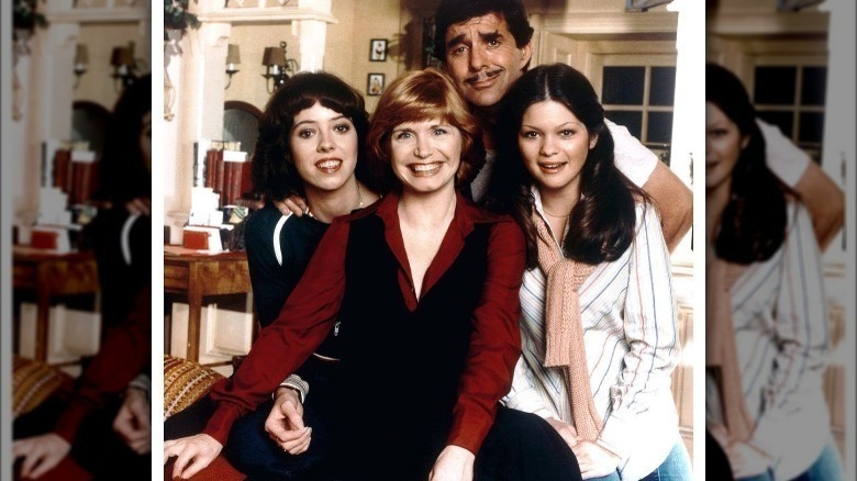 The cast of the sitcom "One Day at a Time"